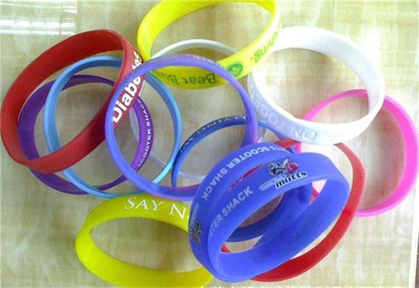 成型尺寸與預(yù)期尺寸有出入，硅膠制品廠該怎么解決？