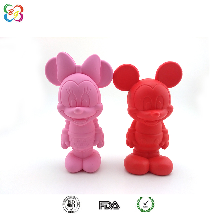 合作客戶滿意為什么對東莞博高米老鼠硅膠包豎起大拇指？